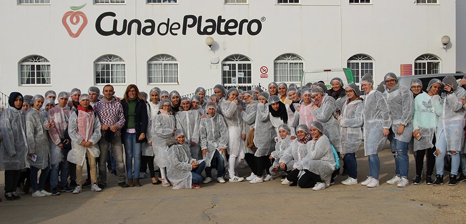 Cuna de Platero difunde su gestión sostenible del agua a unos 80 alumnos del IES Juan Ramón Jiménez de Moguer