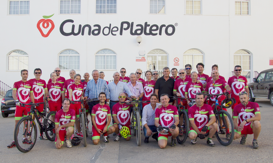 Cuna de Platero renueva su compromiso con el Club Ciclista Platero de Moguer