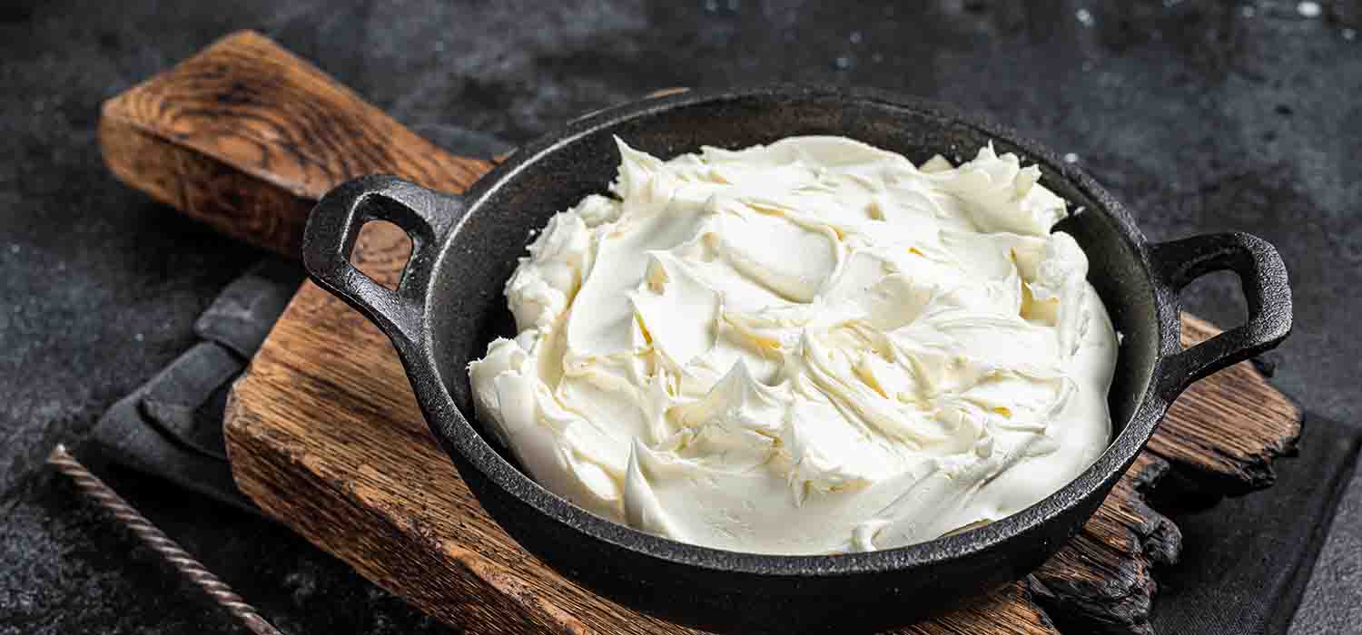 Paso a paso Tarta de fresas con crema de mascarpone batir queso